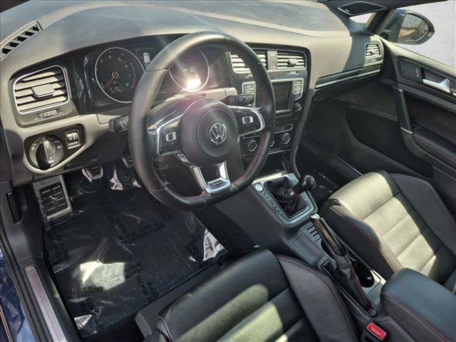 Used 2016 Volkswagen GTI SE w/ Lighting Package (SEL) FWD image 10