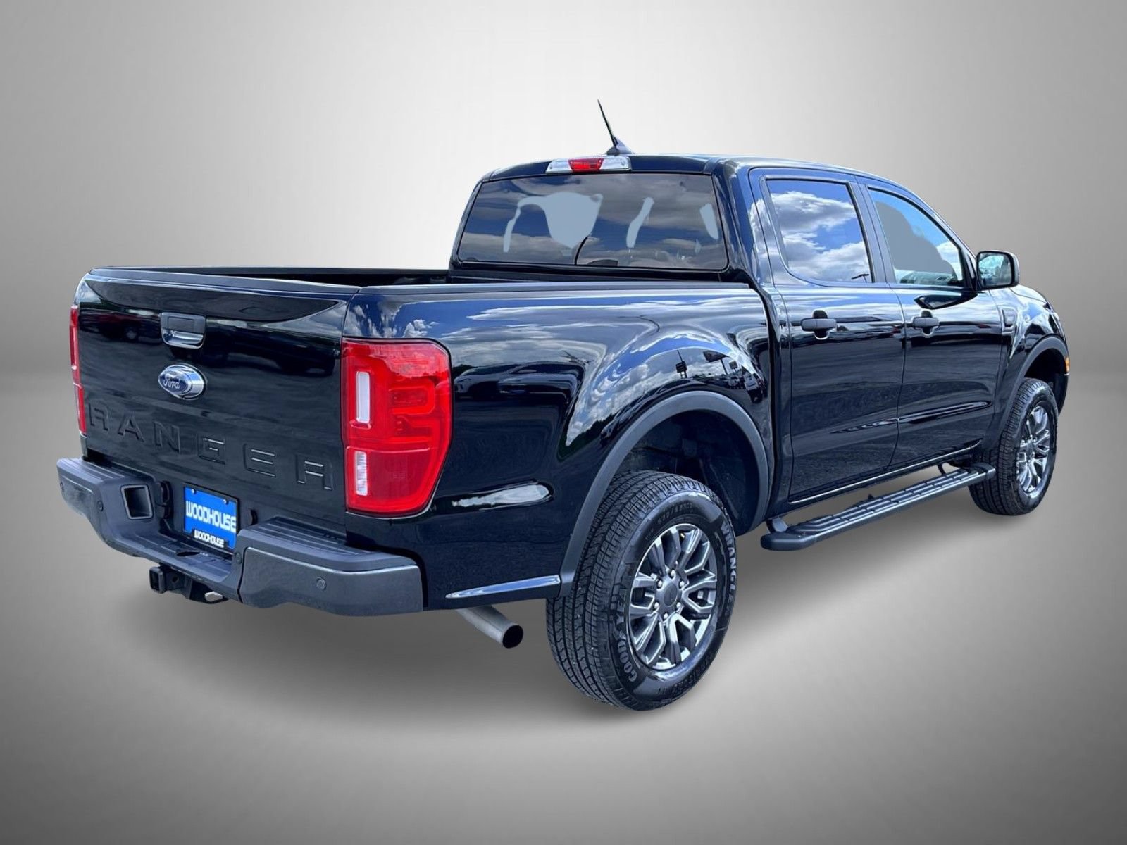 Used 2022 Ford Ranger XLT w/ Equipment Group 301A Mid AWD/4WD image 5
