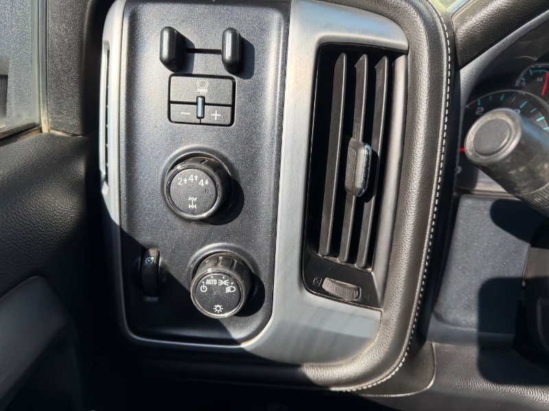 Used 2018 GMC Sierra 2500 SLE image 4