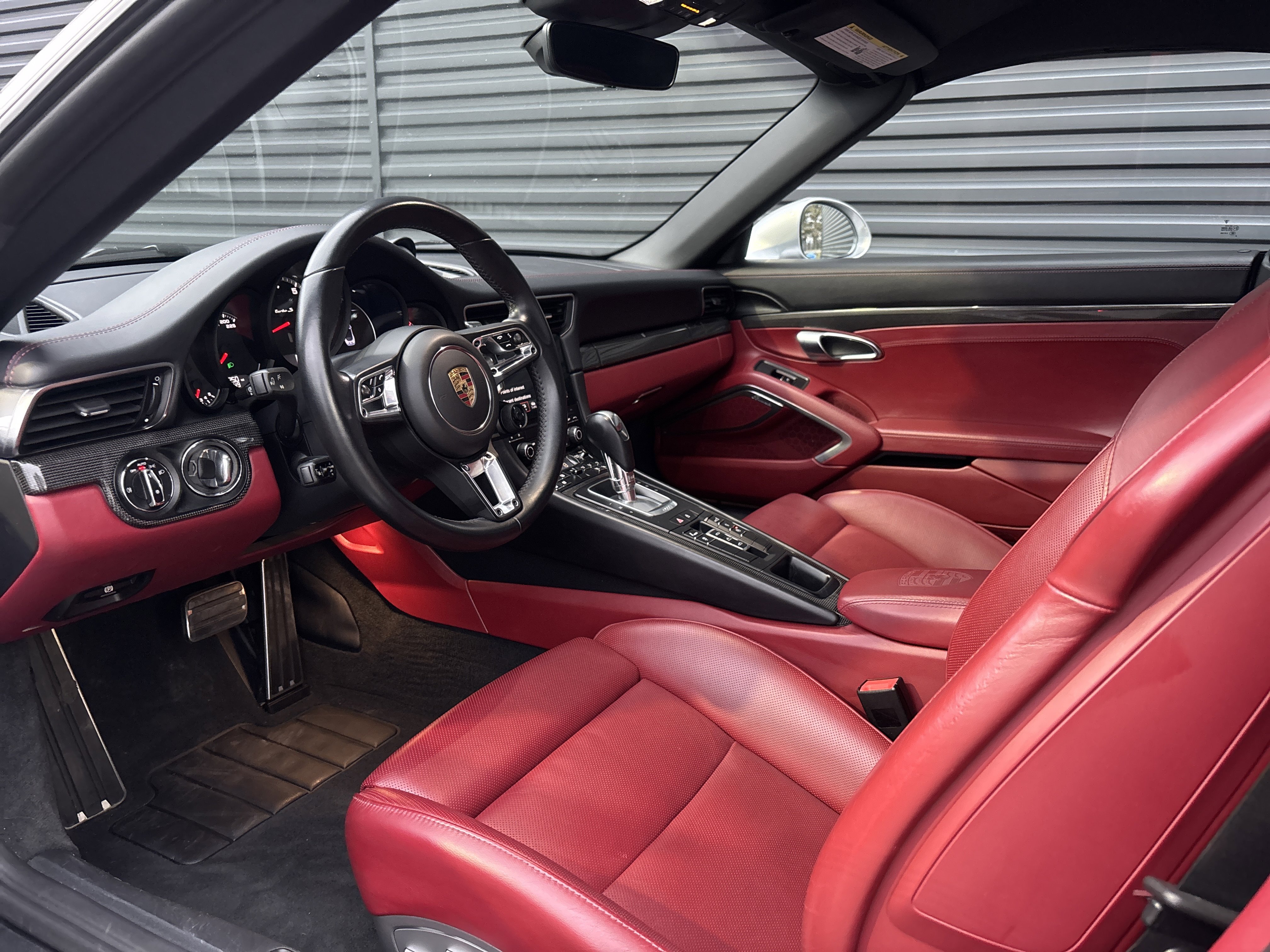 Certified 2019 Porsche 911 Turbo S image 10