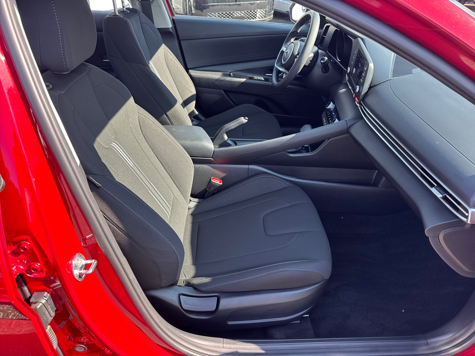 Certified 2023 Hyundai Elantra SEL image 13