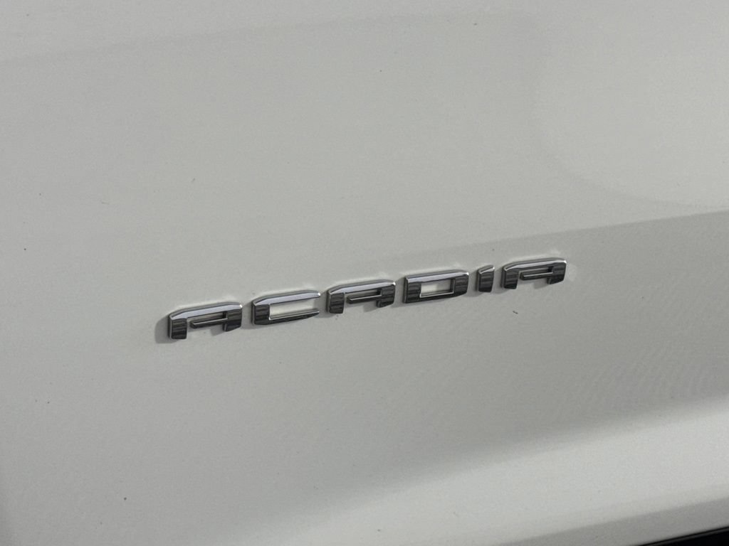 Certified 2026 GMC Acadia Elevation w/ Elevation Premium Package AWD/4WD image 14