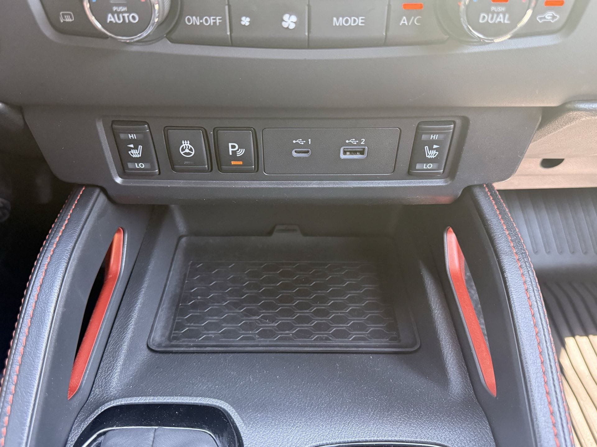 Certified 2023 Nissan Frontier PRO-4X w/ Pro Convenience Package AWD/4WD image 10