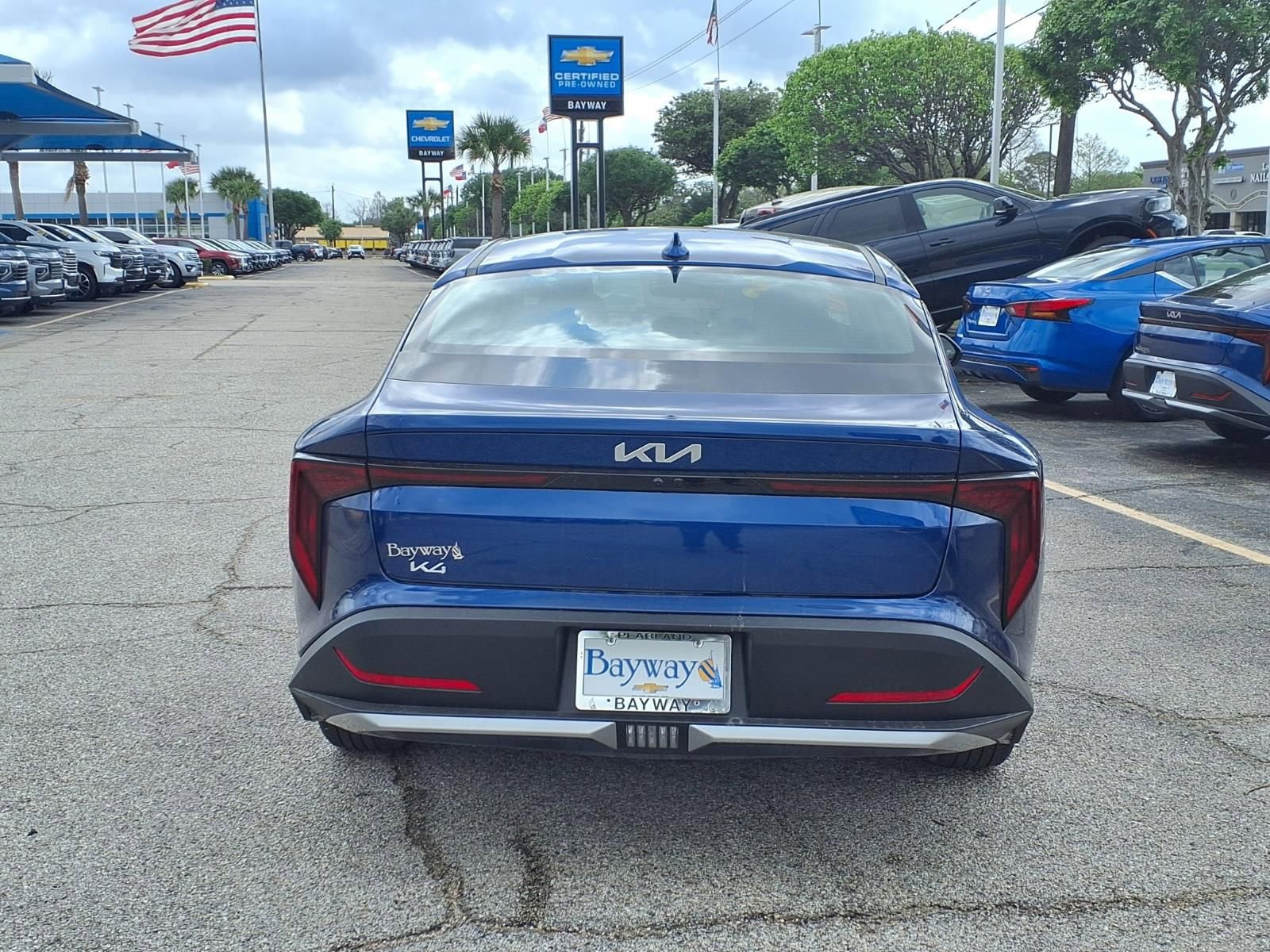 Used 2025 Kia K4 LXS image 22