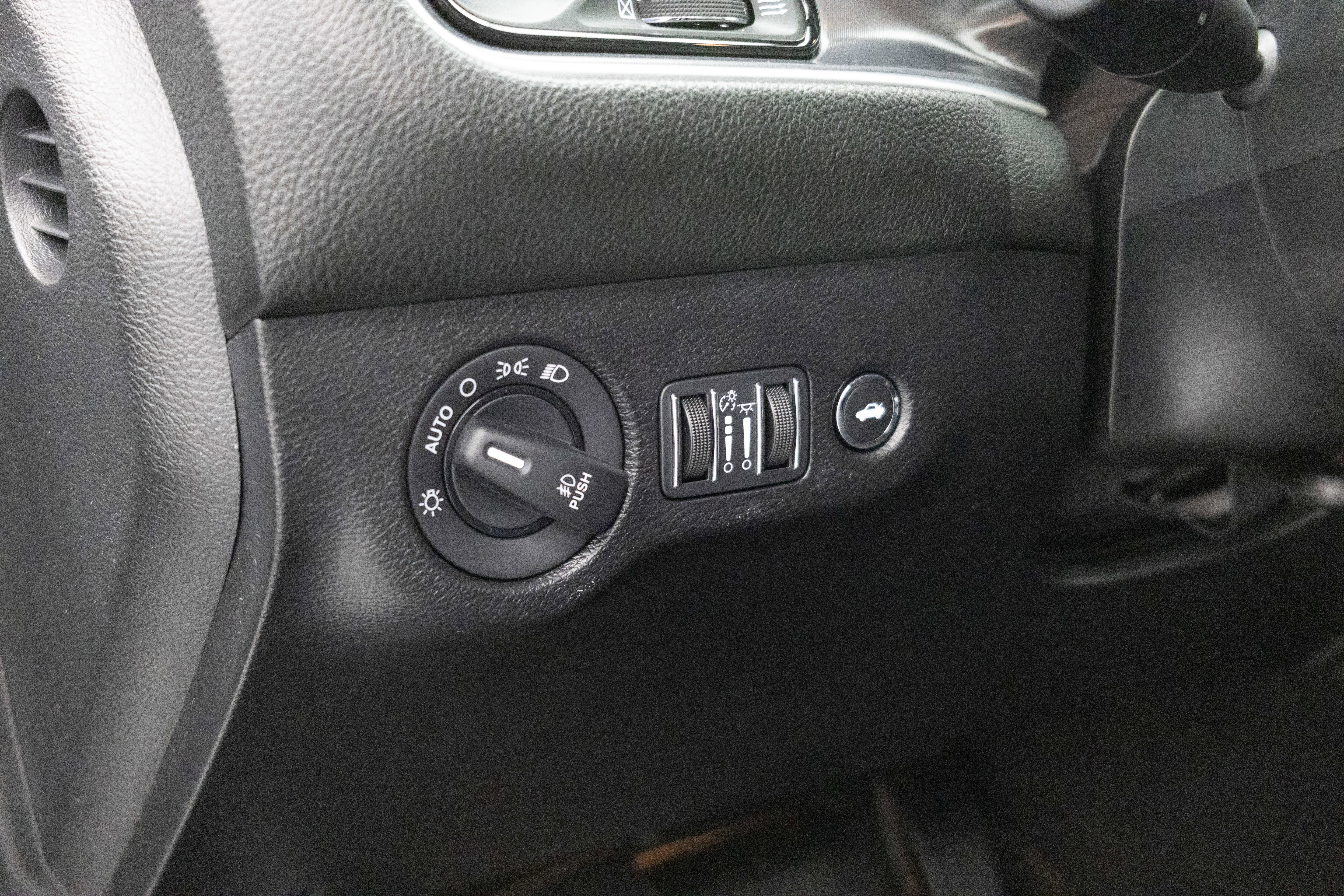 Used 2021 Dodge Challenger SXT w/ Blacktop Package image 21