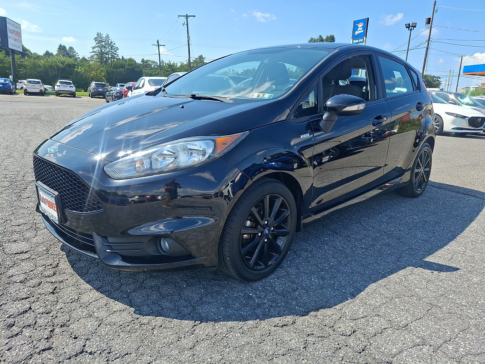 Used 2019 Ford Fiesta ST-Line w/ ST Line Cold Weather Package FWD image 3