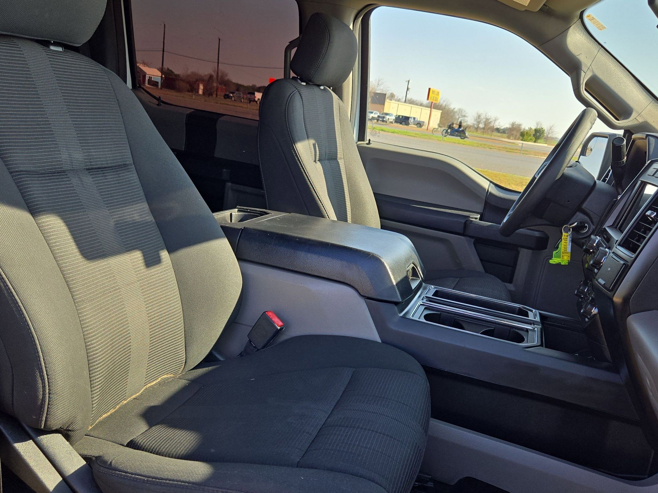 Used 2018 Ford F150 XL w/ Equipment Group 101A Mid image 25