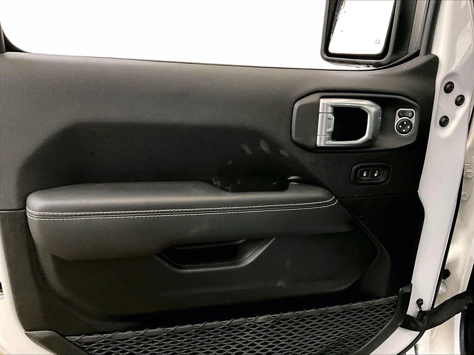 Used 2023 Jeep Wrangler Sahara w/ Cold Weather Group image 22