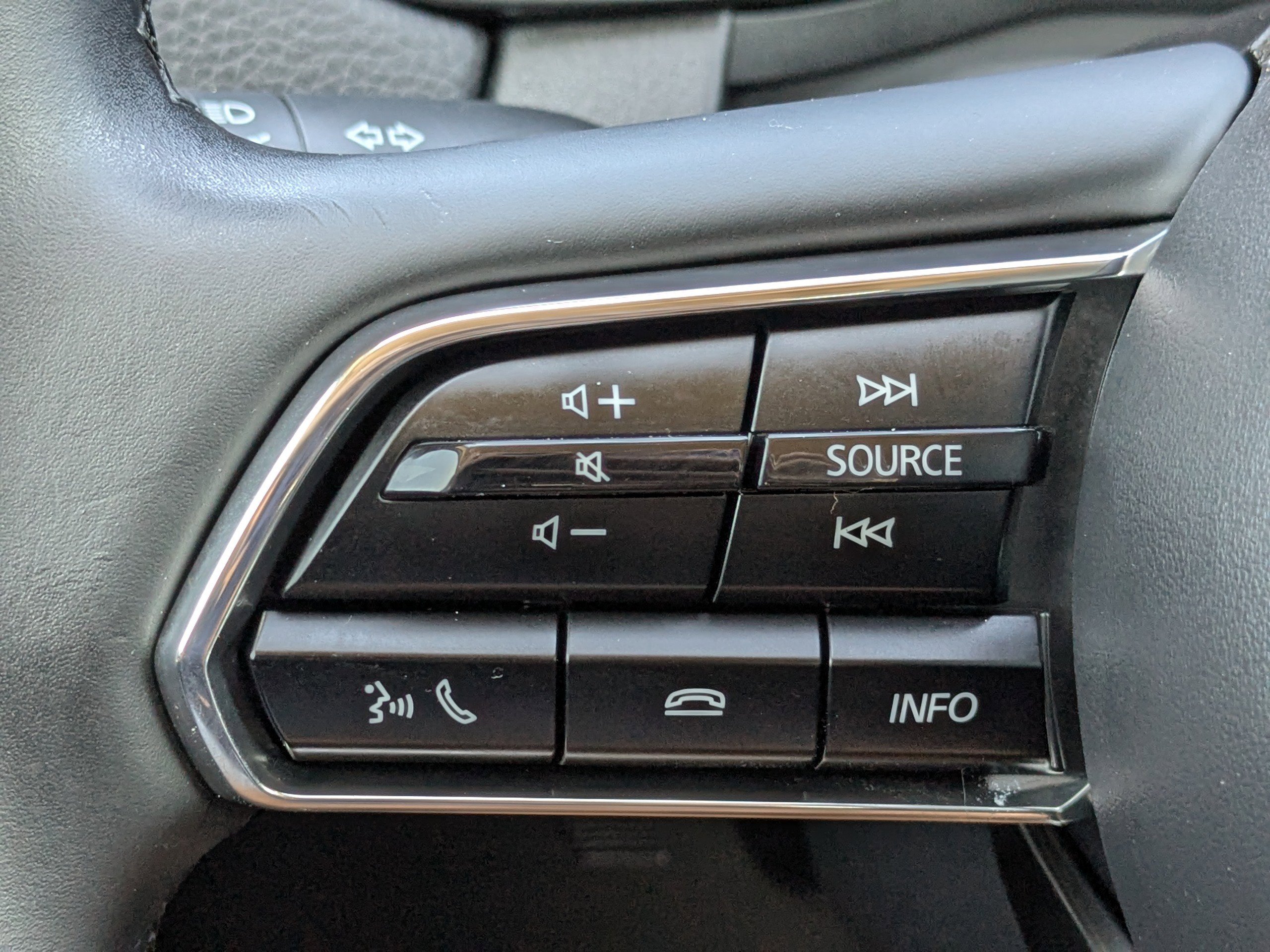 Used 2024 MAZDA CX-90 3.3 Turbo w/ Premium Package image 33