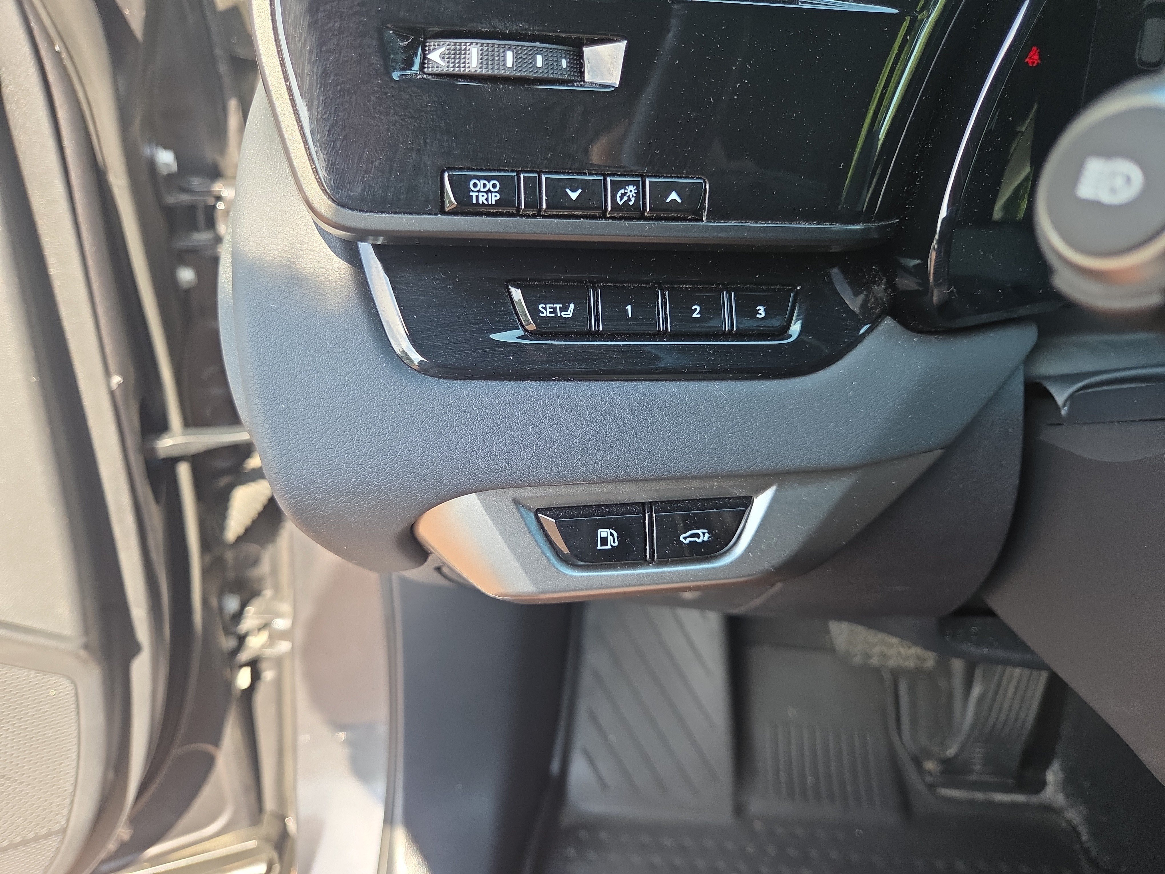 Certified 2024 Lexus RX 350 Premium w/ Convenience Package AWD/4WD image 30