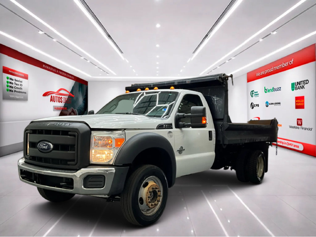 Used 2016 Ford F550 4x4 Regular Cab Super Duty image 3