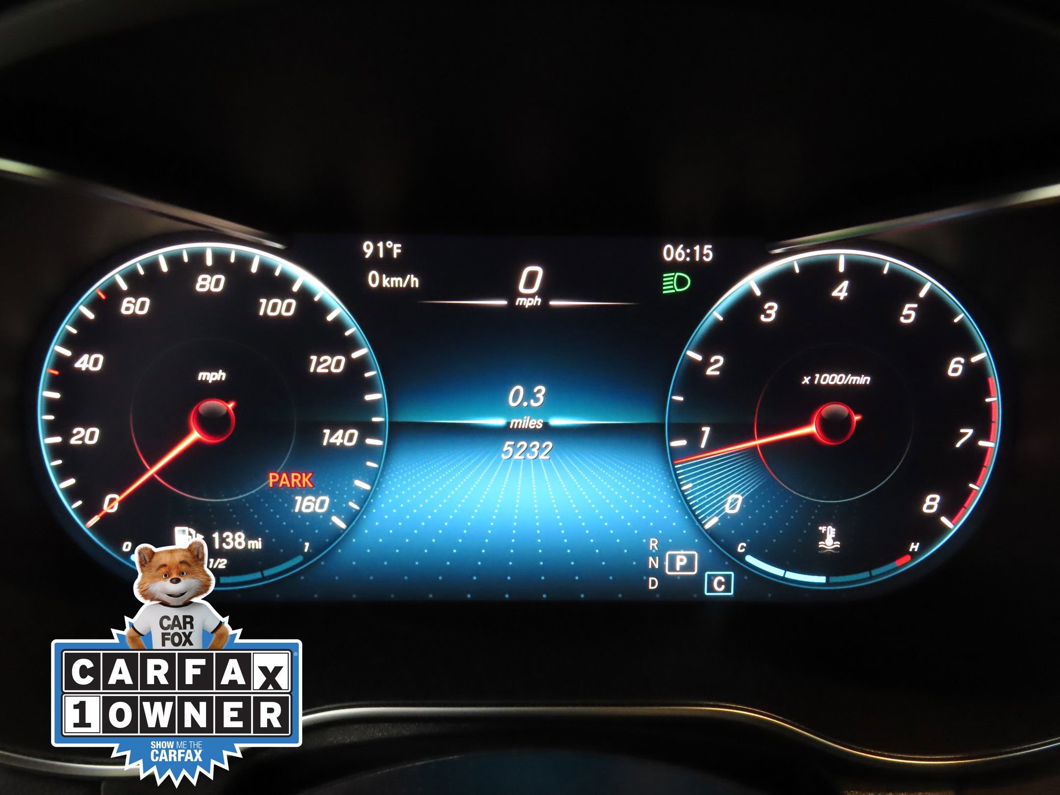 Used 2022 Mercedes-Benz GLC 300 w/ Premium Package Lite image 11