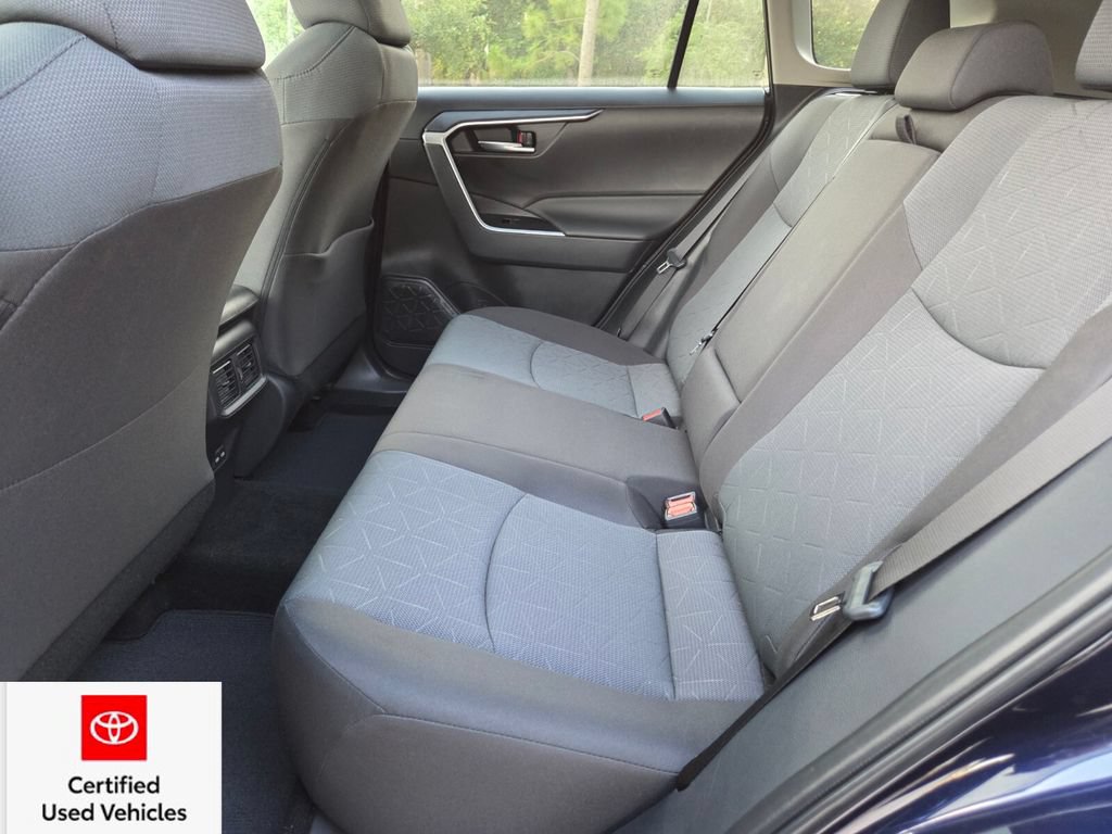 Certified 2025 Toyota RAV4 XLE w/ Convenience Package FWD image 22