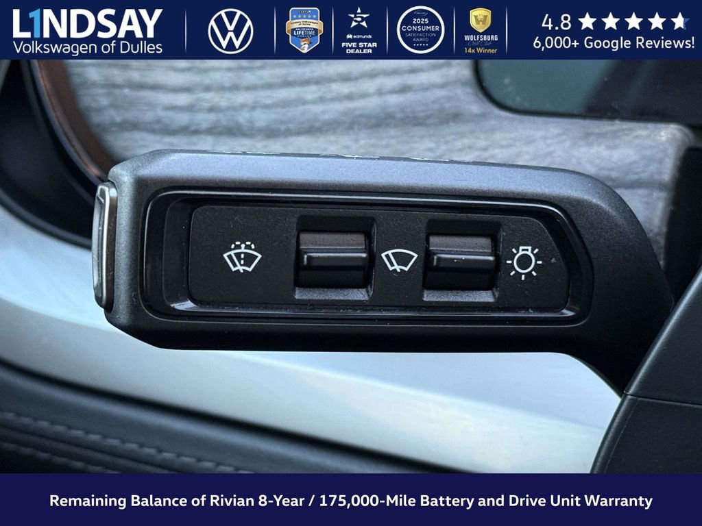 Used 2022 Rivian R1T Adventure image 25