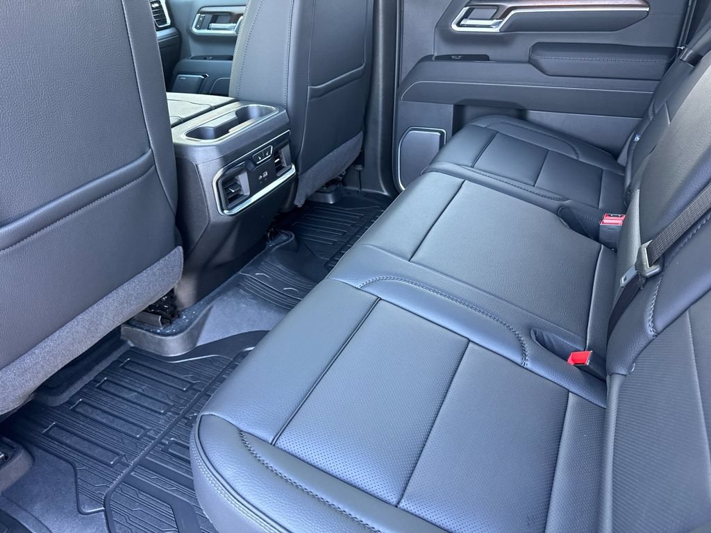 New 2026 GMC Sierra 2500 Denali w/ Denali Reserve Package AWD/4WD image 12
