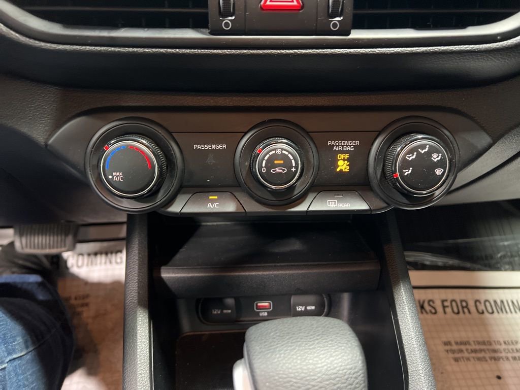 Used 2023 Kia Forte LXS image 28