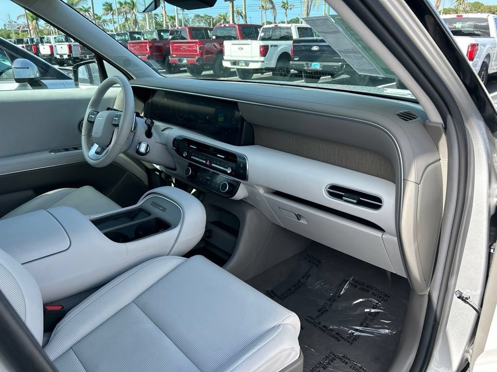 Used 2026 Hyundai Palisade SEL FWD image 40