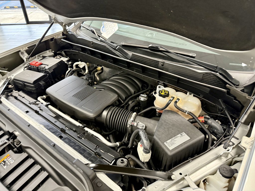Used 2020 GMC Sierra 1500 Elevation w/ Elevation Value Package image 18