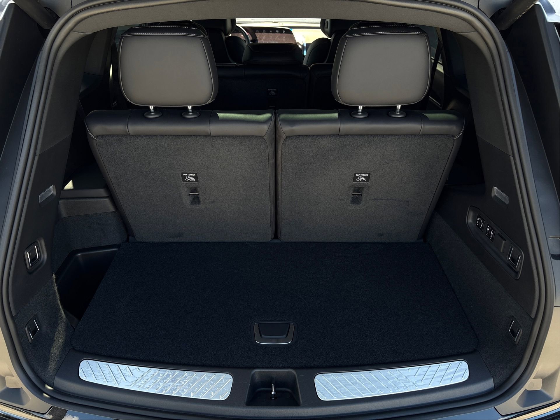 New 2026 Cadillac Vistiq Luxury image 11