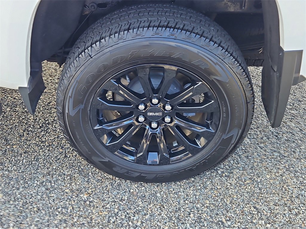 Used 2022 GMC Canyon Elevation w/ Trailering Package image 8