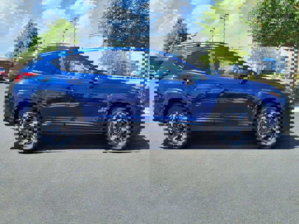 New 2025 Subaru Crosstrek 2.5i Limited w/ Popular Package #3A image 8