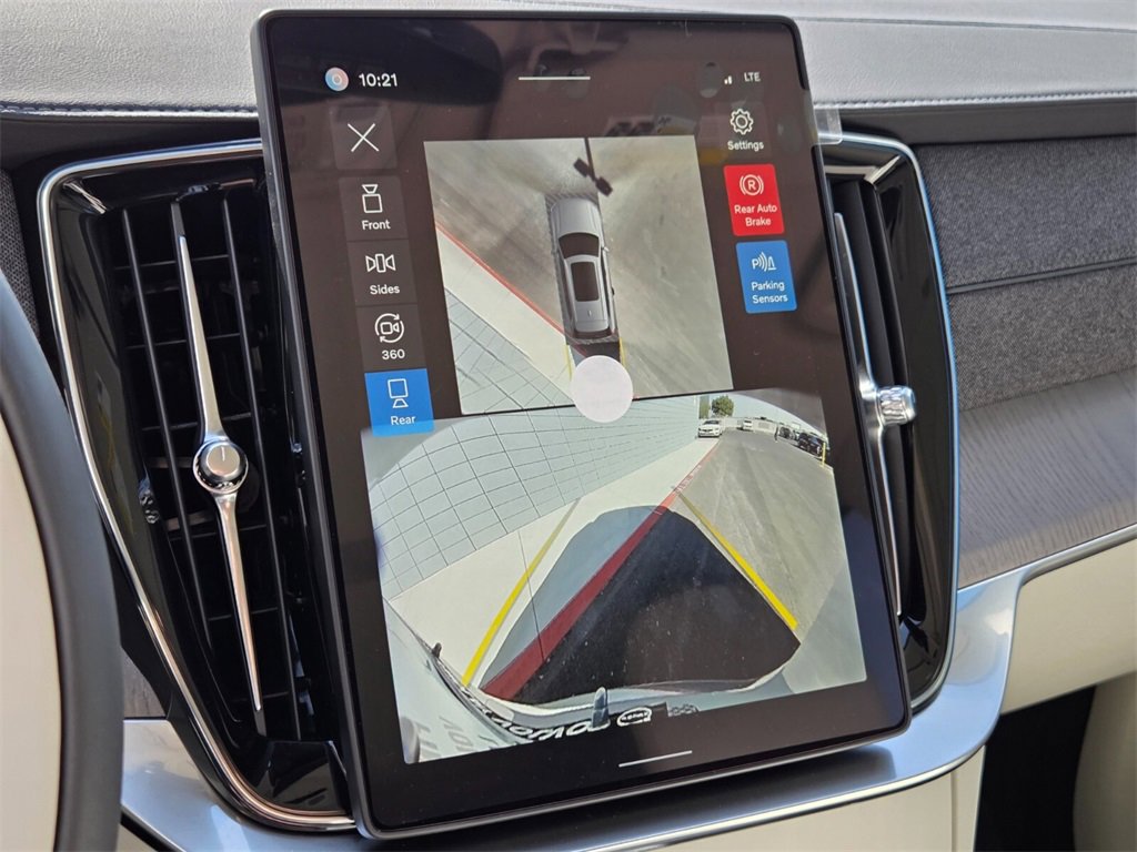 New 2026 Volvo XC90 B6 Ultra image 26
