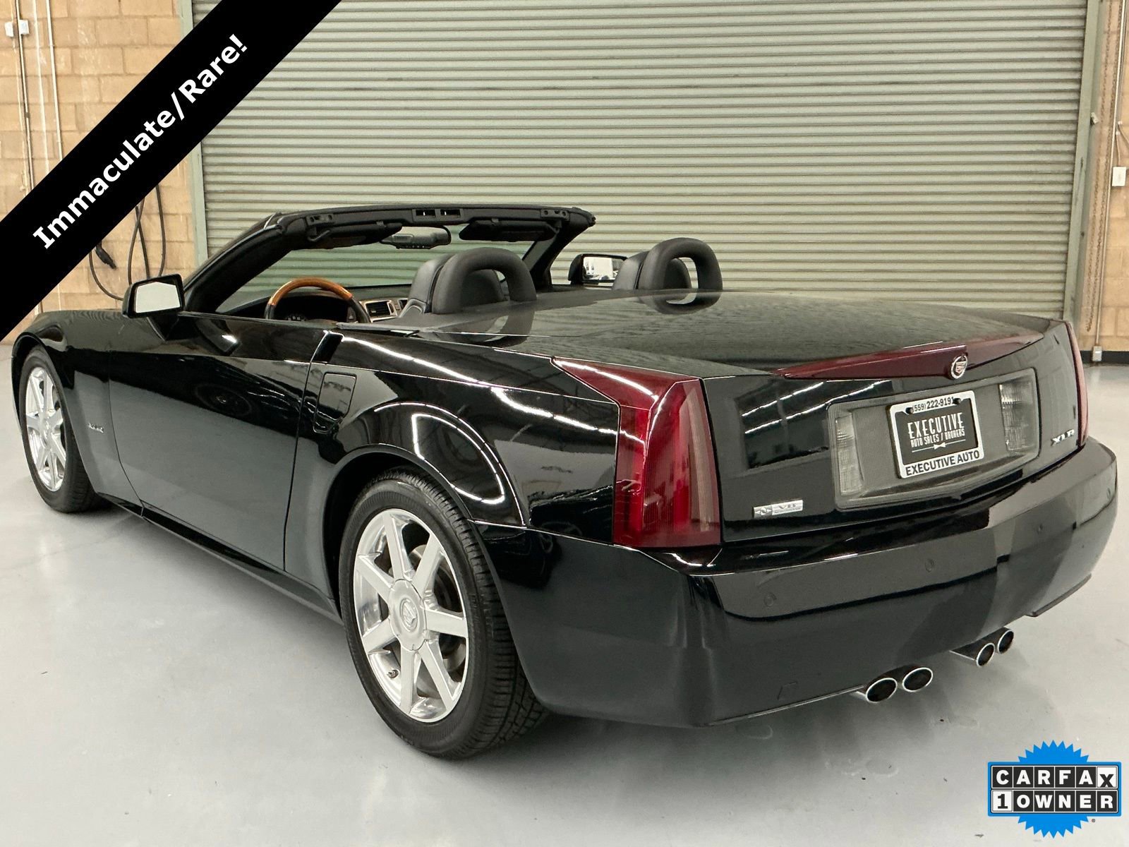 Used 2005 Cadillac XLR image 8