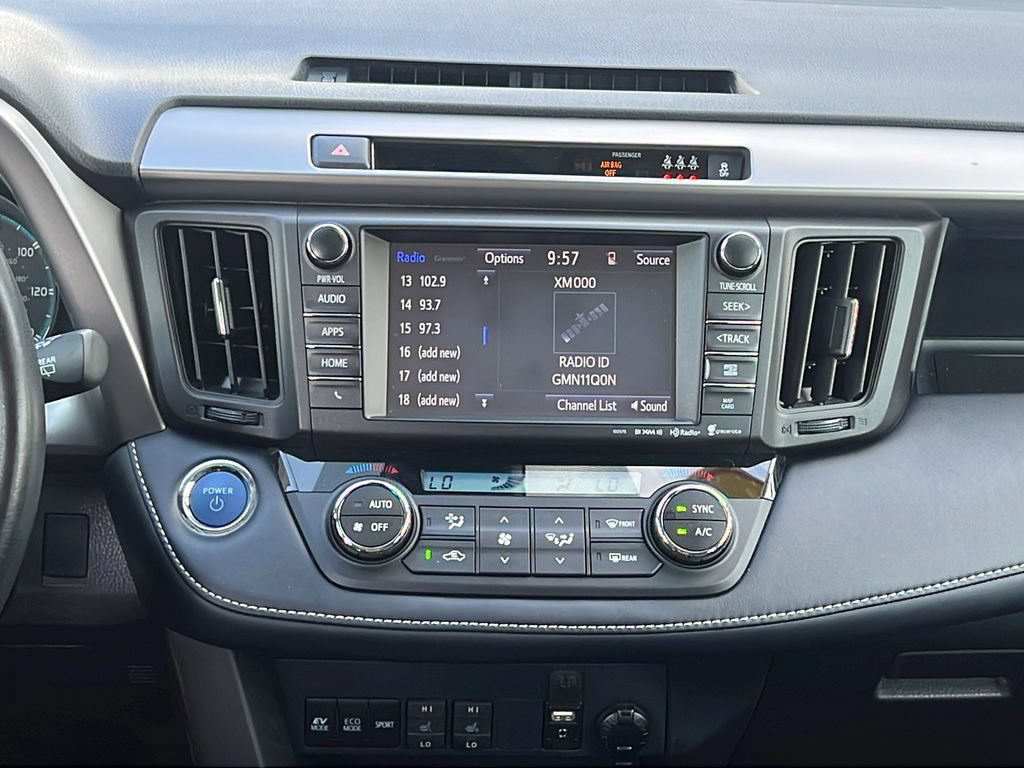 Used 2018 Toyota RAV4 Limited AWD/4WD image 14