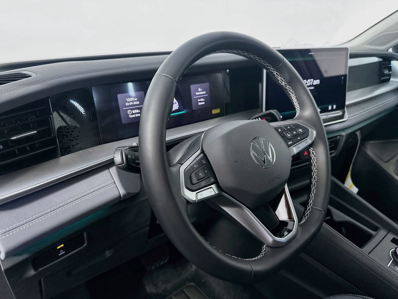 New 2026 Volkswagen Tiguan SE AWD/4WD image 9