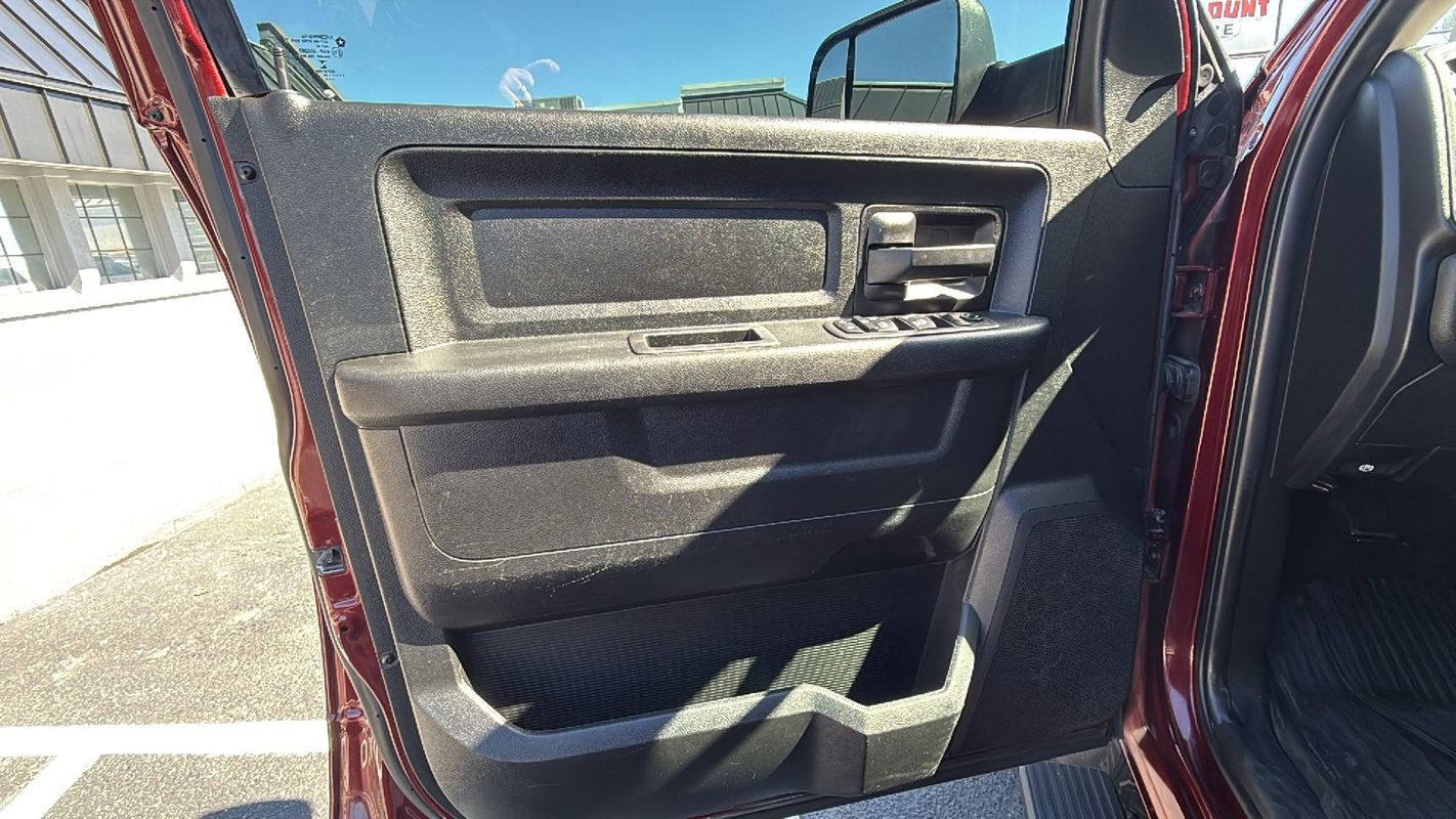 Used 2020 RAM 2500 Tradesman AWD/4WD image 9