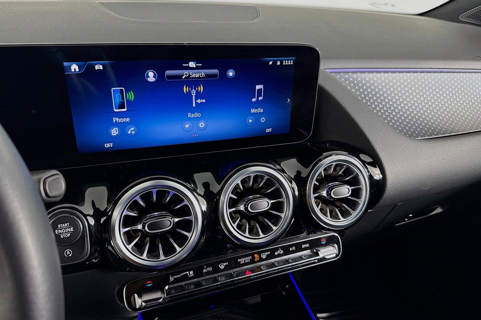 Certified 2025 Mercedes-Benz GLA 250 image 20