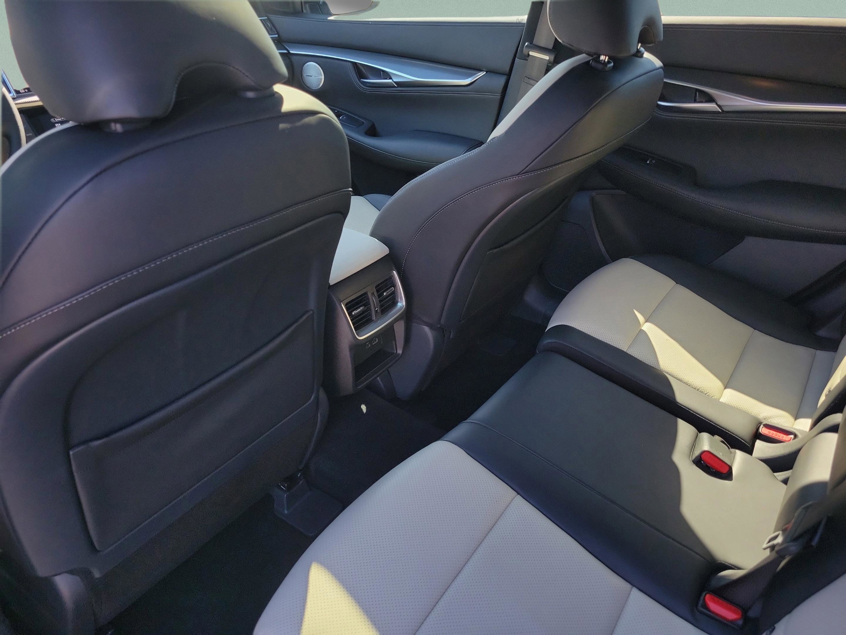 Certified 2025 INFINITI QX55 Essential image 28