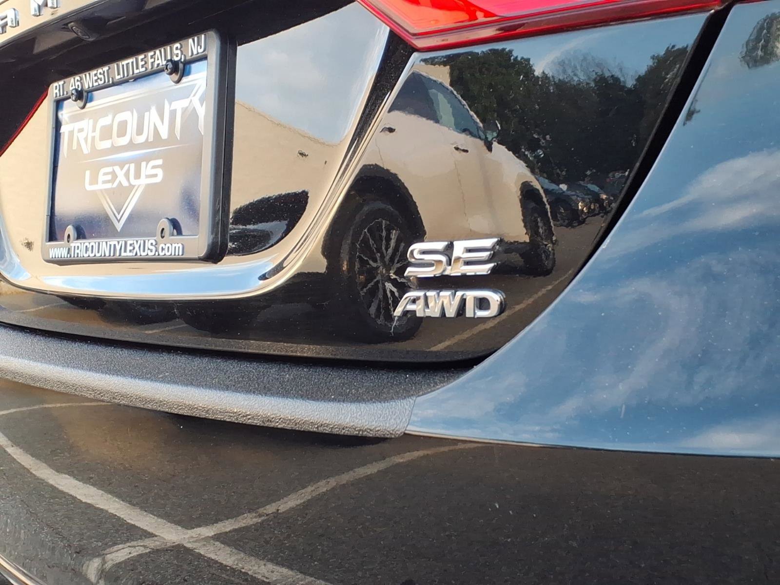 Used 2023 Toyota Camry SE AWD/4WD image 7