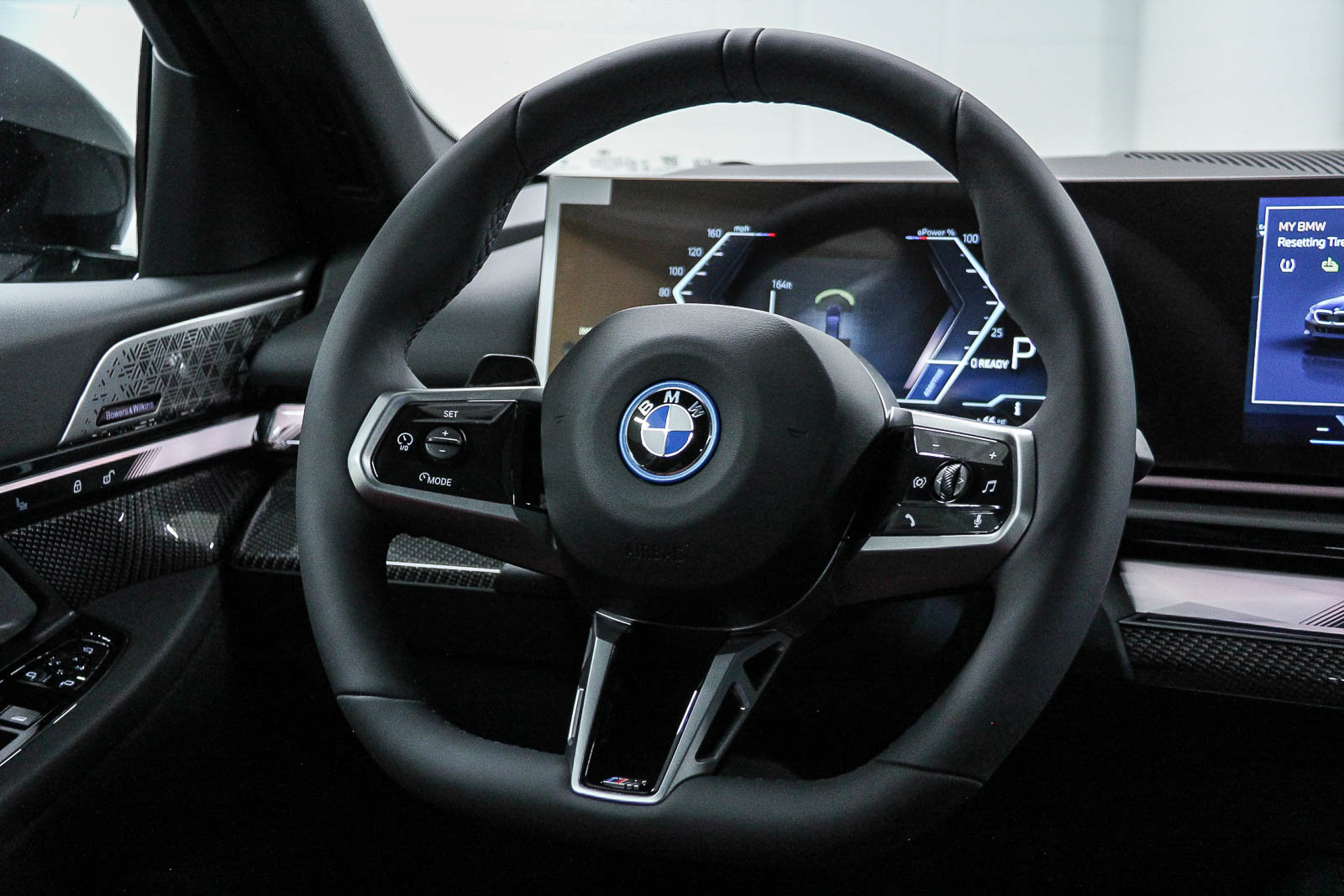 New 2026 BMW i5 eDrive40 w/ M Sport Package image 16