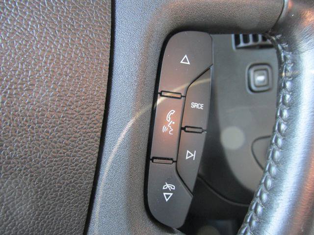 Used 2022 Chevrolet Express 2500 w/ Safety Package RWD image 13