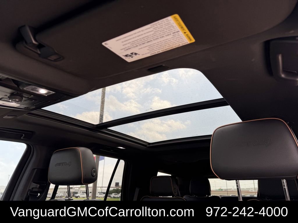 Used 2022 GMC Yukon AT4 image 31