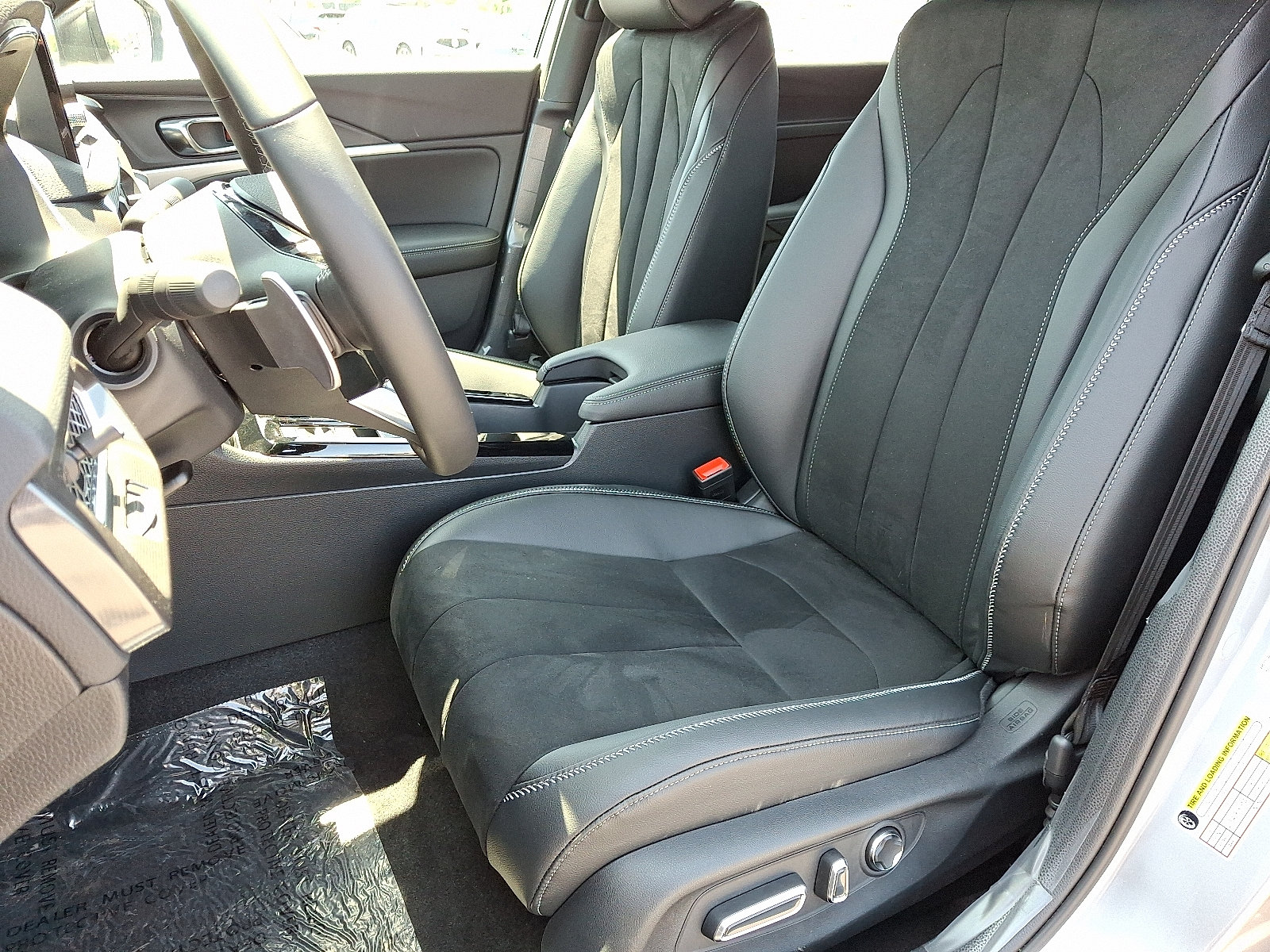 New 2025 Acura Integra A-Spec w/ Technology Package FWD image 6