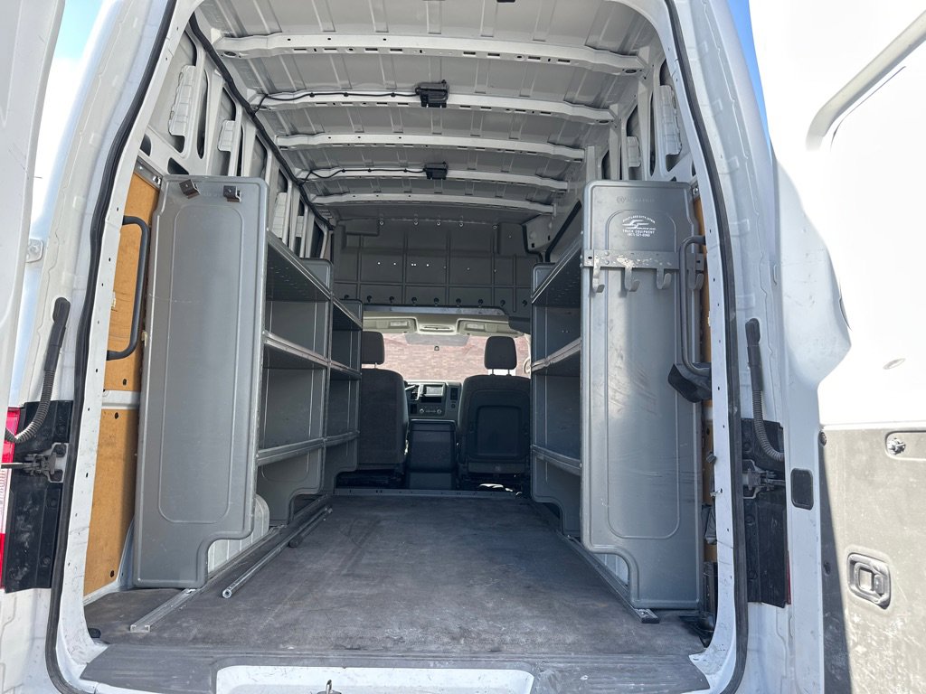Used 2019 Nissan NV 2500 SV image 5