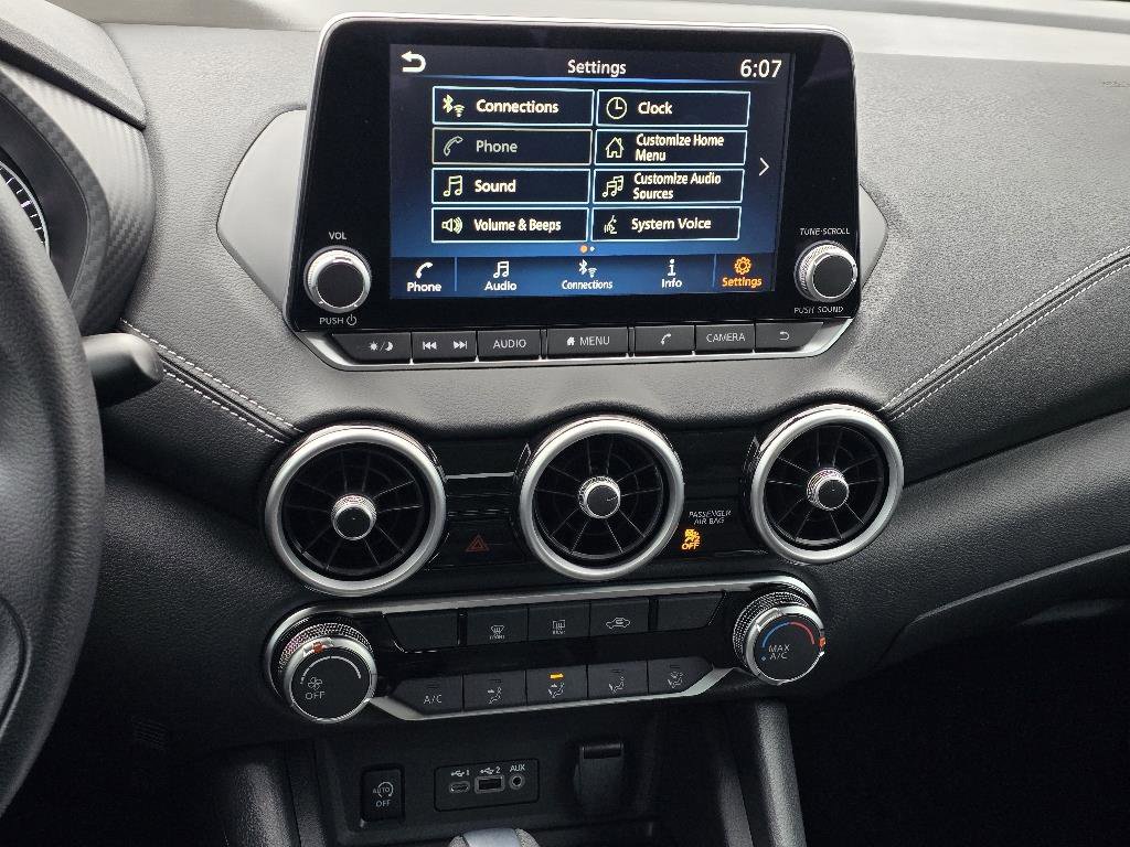 New 2025 Nissan Sentra SV image 15