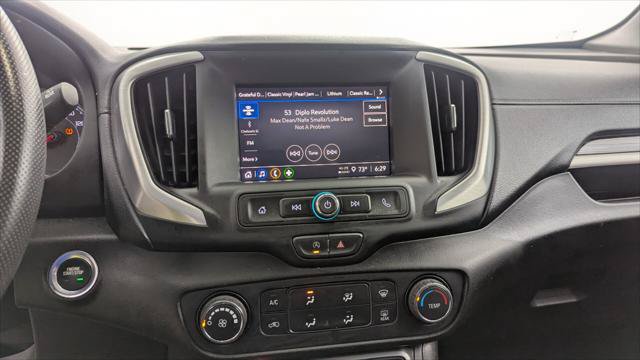 Used 2024 GMC Terrain SLE FWD image 28