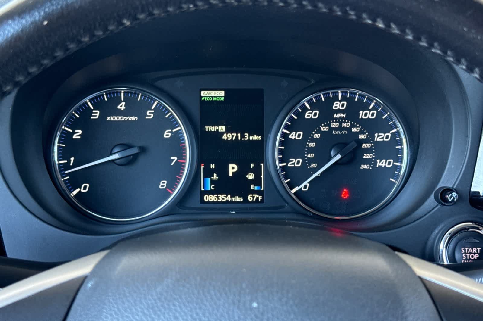 Used 2015 Mitsubishi Outlander SE AWD/4WD image 24