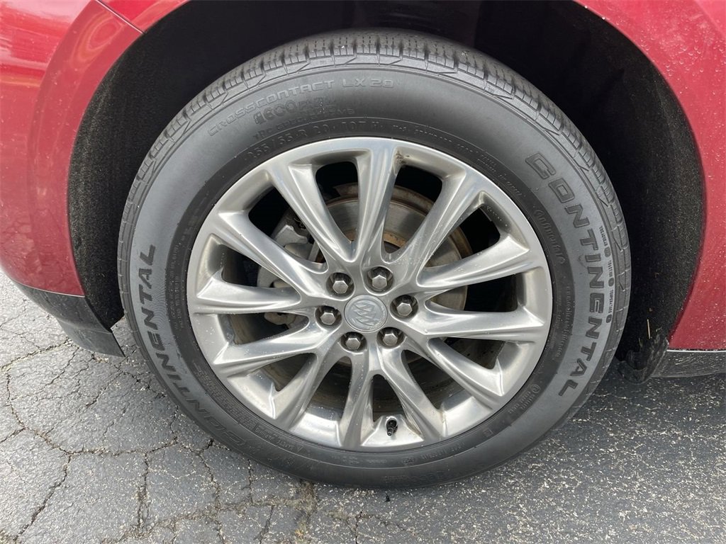 Used 2020 Buick Enclave Essence w/ Sound and Sites Package image 10