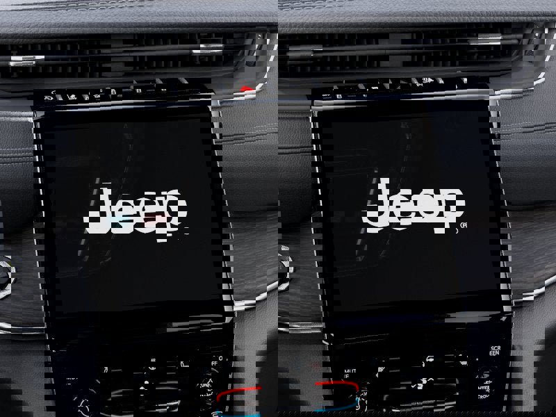 New 2025 Jeep Grand Cherokee Limited image 25