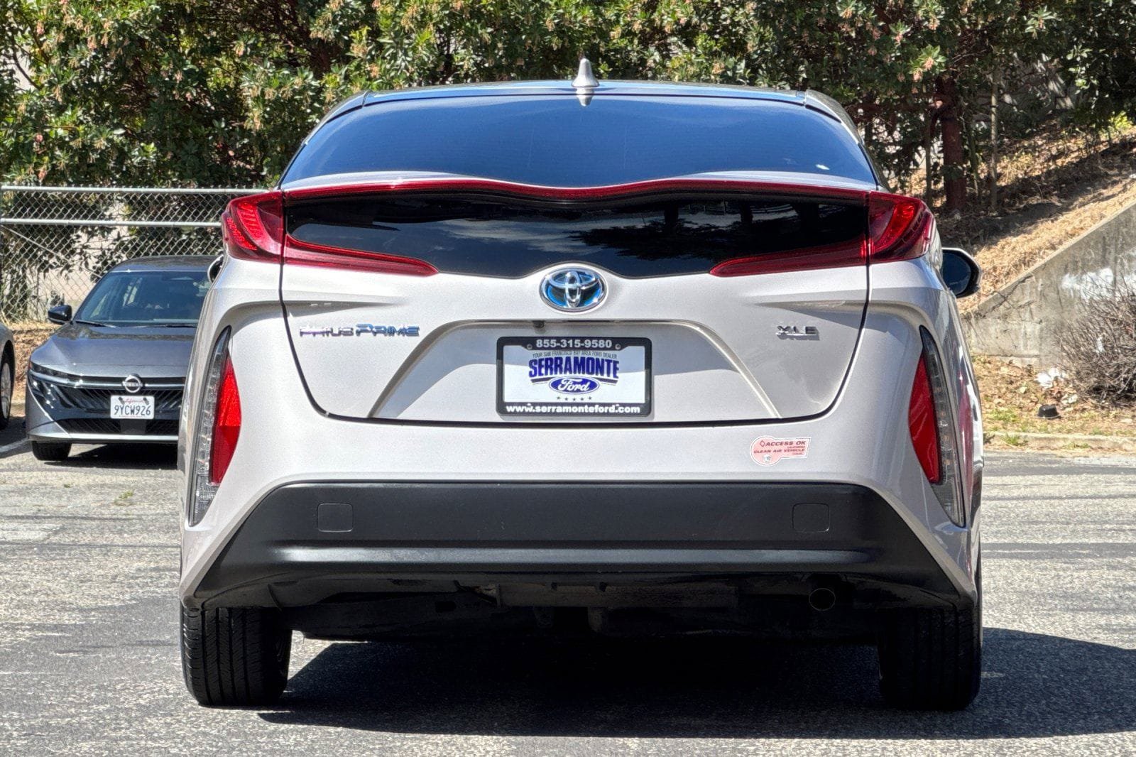 Used 2020 Toyota Prius Prime XLE FWD image 7