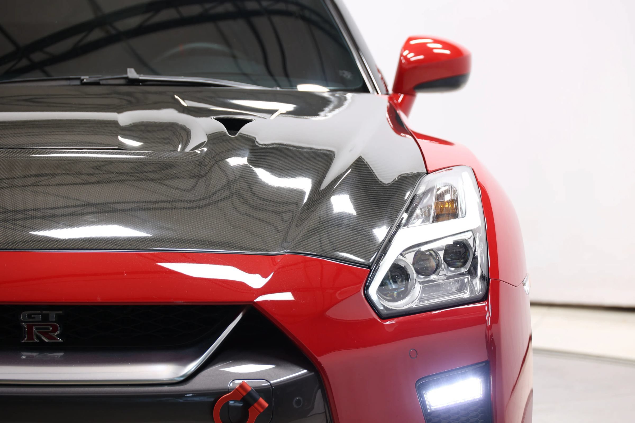 Used 2019 Nissan GT-R Premium w/ Premium Interior Package AWD/4WD image 99