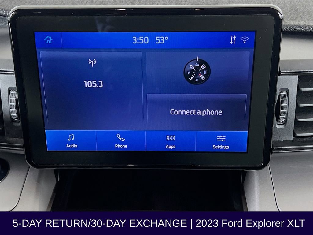 Used 2023 Ford Explorer XLT image 18