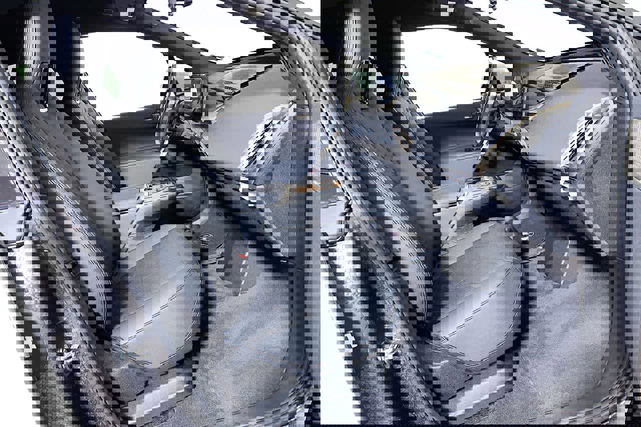 Used 2023 BMW iX M60 w/ Executive Package image 23