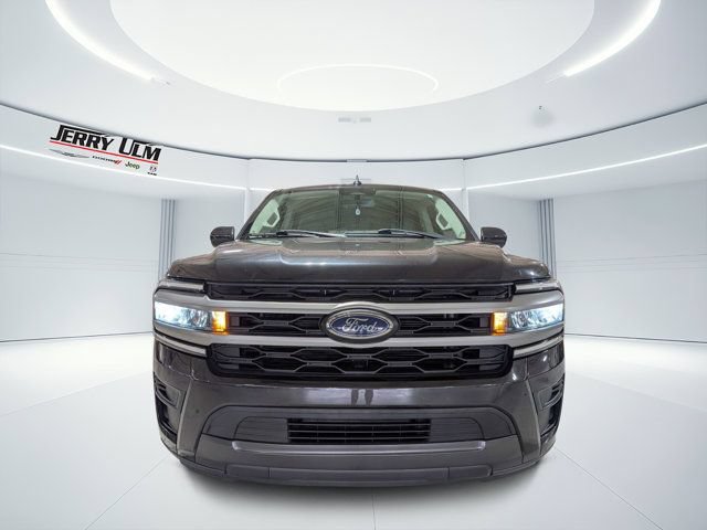 Used 2024 Ford Expedition XLT RWD image 9