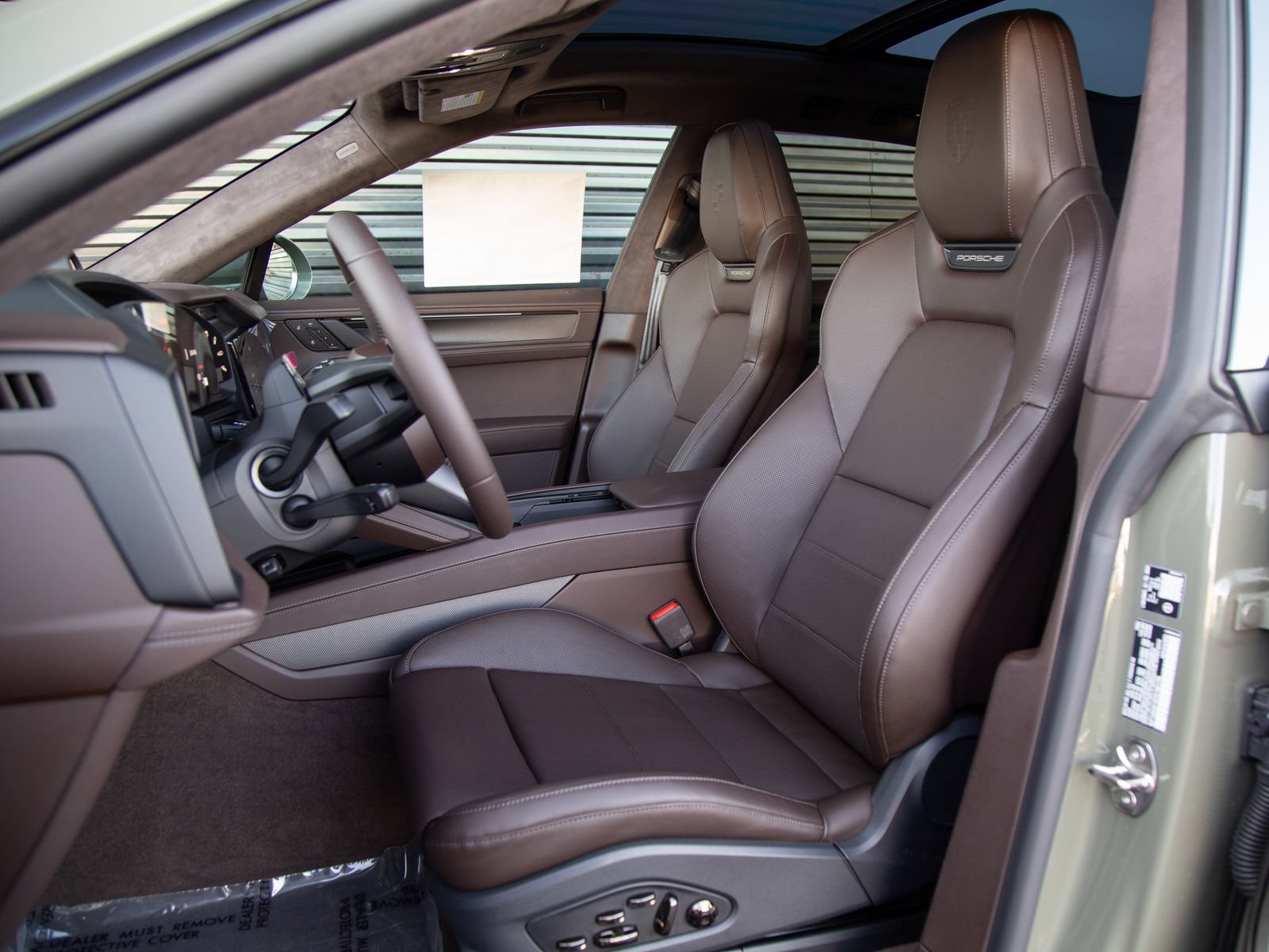 New 2026 Porsche Cayenne Turbo AWD/4WD image 5