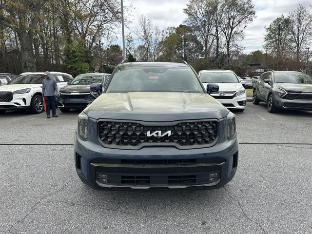 Certified 2024 Kia Telluride SX Prestige X-Pro image 3